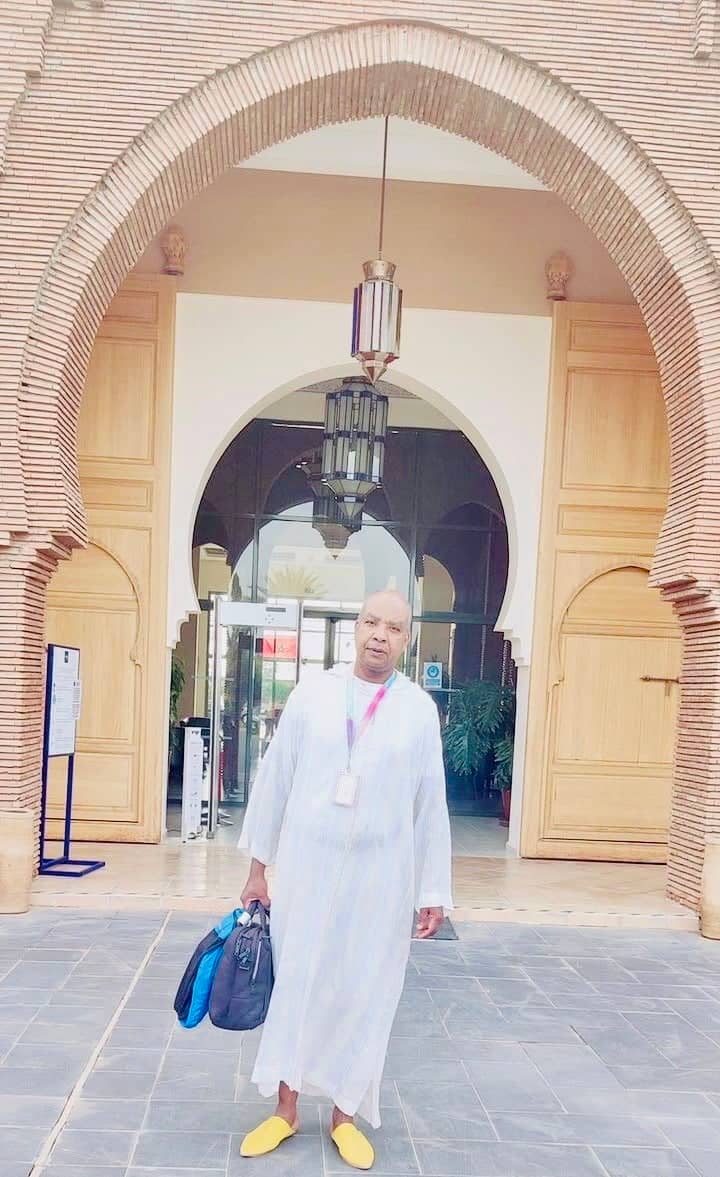 Expert private guide accompanying travelers on a luxury Morocco tour